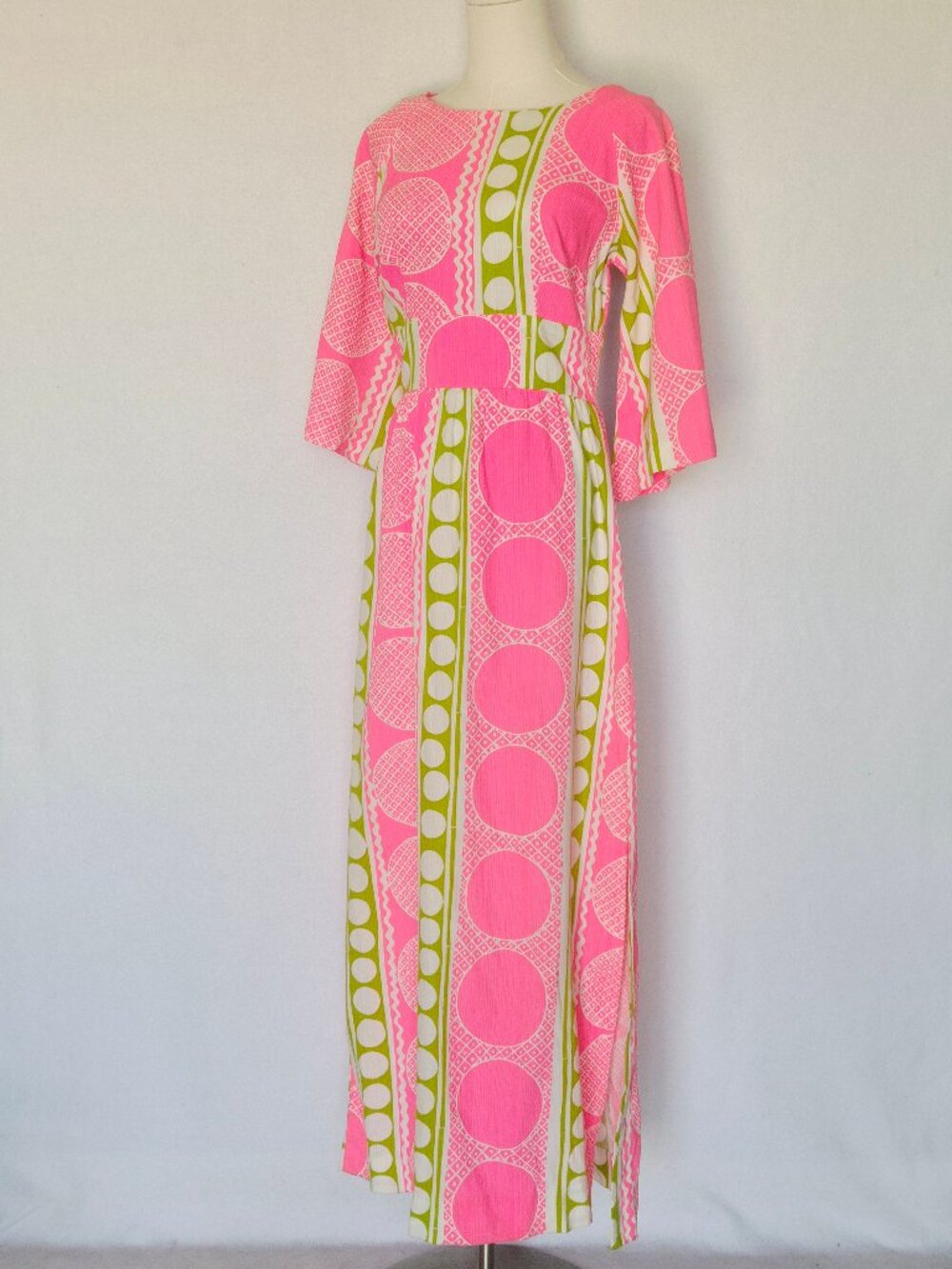 Vintage Liberty House by Kahala Hawaii Maxi Dress Vibrant Printed Bell Sleeve
